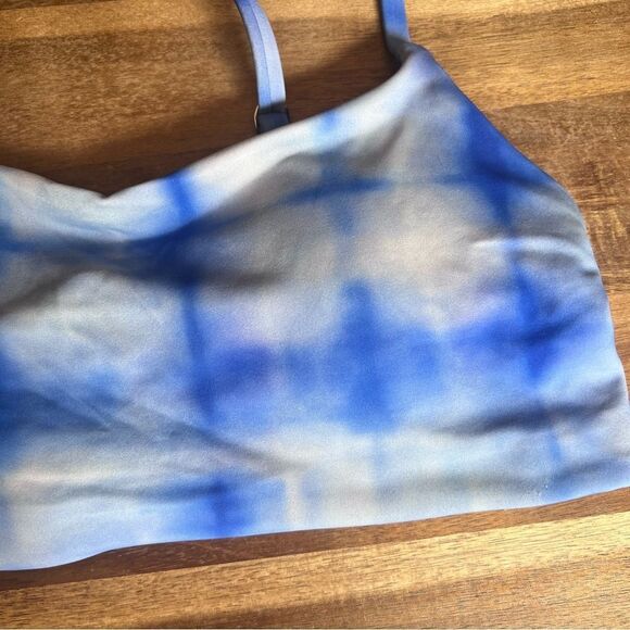 Athleta Blue Tie Dye Scoop Neck Bikini Top - Picture 5 of 10